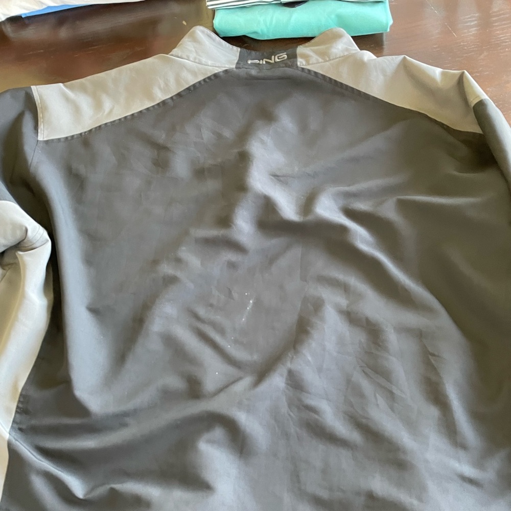 Ping windbreaker, great for on or off the golf course